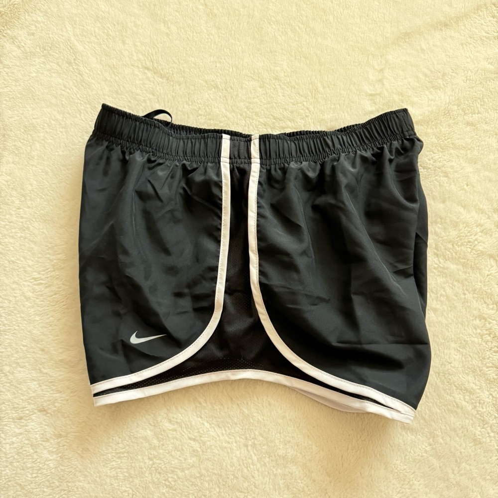 New Nike Tempo Women's Brief-Lined Running Workout Shorts Large Black - Picture 5 of 6